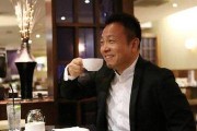 《旅行》歌曲深度解析:许巍经典如何治愈都市心灵与人生困惑
